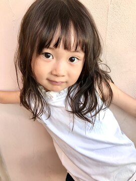 キッズカット女の子 ミディアムレイヤー L オブジェ Objet のヘアカタログ ホットペッパービューティー