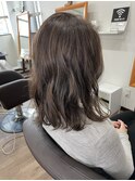 ミディアムラベンダーグレージュ
