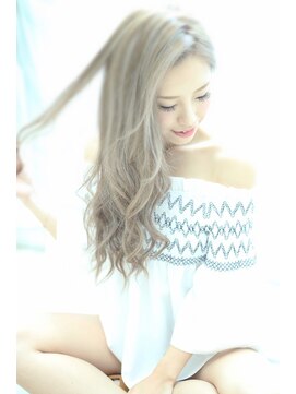 ラビス 浦和(Lovis) 魅力倍増カール/セミディ/シアーカラー/ダークアッシュ/姫カット