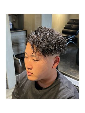 メンズヘアースパイス 本庄(Mens Hair SPICE) サイドパートフェード