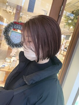 ネオリーブ クタ 町田店(Neolive kuta) スタイリングが簡単なミニボブ×ピンクベージュ