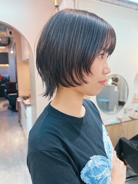 シビバイレボ(CIBI by revo) 地毛風カラー/ナチュラルレイヤーカット/ショートボブ[船橋]