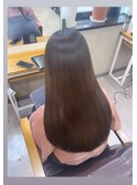 【ヘアケア専門店　伊藤　艶々ストレート】