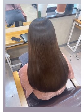 ネリネ きてみてまつど通り店(Nerine) 【ヘアケア専門店　伊藤　艶々ストレート】