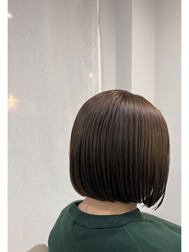 ノート(Note.) 切りっぱなしボブ