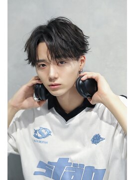 リップス 渋谷(LIPPS) フェザーコンマ