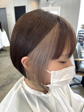 シェル 津山の手店(shel) 10代20代インナーグレージュ顎ラインボブ