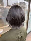 オリーブカラー