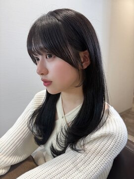 サク(Sac.) 顔周りカット×レイヤーカット×ブルーブラックSac.栃木優佑