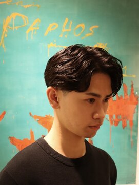 ザデイトウキョウ 表参道 青山(THE DAY TOKYO) MEN’S/サーフカール/刈り上げセンターパート/表参道駅/青山