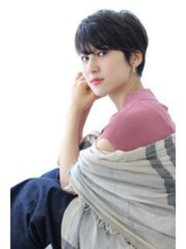 シロフイケブクロ(shirof ikebukuro) 〔磯野真由美〕ニュアンスショート