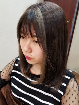 シェルビー 新宿(SHELBe) インナーグレージュ×バイカラー[新宿/髪質改善/ヘッドスパ]