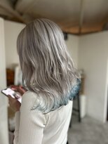 ラフ 難波店(LAFF)&nbsp;#ツヤ髪スタイル#ゆるふわロング#ブルージュ#センターパート