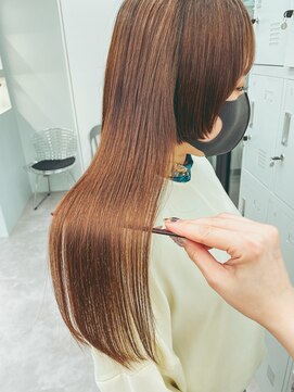 ミッシュバイアーバン(misch by urban.) 髪質改善/縮毛矯正・ストレート/ピンクブラウン【堀 春菜】