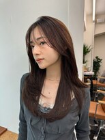 前髪毛流れブラウンカラーロングミディアム