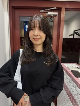 シイ(SIE) ナチュラルレイヤーカット◯