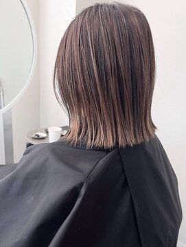 シムス(SIMS) ミドルトーンボブ