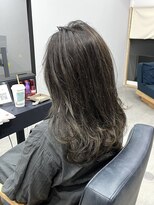 チーク(CHiiK)&nbsp;グレージュ（白髪カバー）