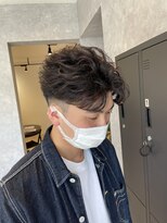 バンブーグラスホワイト(Bamboograss white) 刈り上げフェザーパーマ