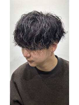 ハイプ(HYPE) 波巻き/メッシュ/スキンフェード/学割/白髪染め/縮毛矯正/韓国