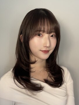 キートスバイガーランド (Kiitos by Garland) 大人可愛いふんわりミディアムレイヤーカット顔まわりカット