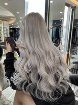 ラピス 渋谷本店(Lapis)&nbsp;ホワイトシルバーカラー/シールエクステ/髪質改善/ケアブリーチ