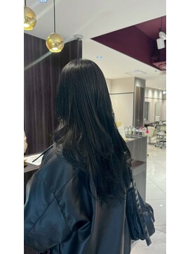 アース エレガンス 吉祥寺店(EARTH Elegance) 光を透かすアッシュブラック