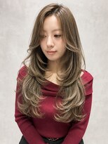 ルノン(LUNON)&nbsp;黒髪クラゲヘアーオリーブグレー小顔ココアベージュ