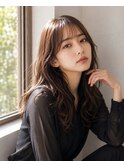 セミロング×ブラウンベージュ×フェイスラインレイヤー