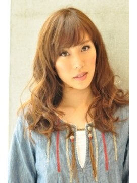 マリンゴ(marengo) 光に透けるふんわりパーマ