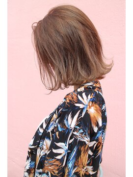 ジャコ ヘアー(jako HAIR) 【jako】外ハネベージュボブ