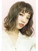 フェミにティーブルージュ