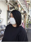 ナチュラルストレート前下がりボブ
