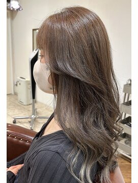 ピスヘアー(PITH HAIR) 顔まわりふんわりレイヤー