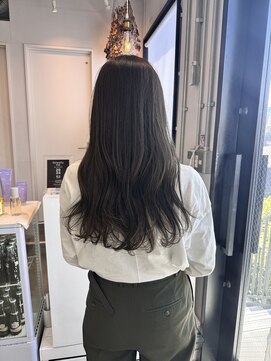 ロカ 表参道(loka) オリーブグレージュ[表参道/ブリーチ/ハイライト]Mai