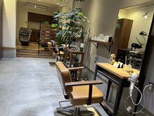 ヘア サロン ルート 幕張(Hair Salon ROUTE)の雰囲気（◆落ち着いた空間でリラックスできる時間を♪【幕張/幕張本郷】）