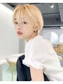 ムード カナザワ(mood kanazawa) 外国人さんの地毛のように透明感があるヘア(ブリーチ/ショート）