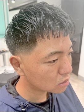 レリンク 横浜西口(LeLink) フェード×クロップで男らしくキマるショートスタイル