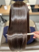 シャルムバイケンジ(Charm.by KENJE)&nbsp;天使の縮毛矯正銀座髪質改善前髪ピンクベージュアンブレラカラー