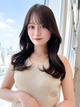 プラチナ(PLATINA) ナチュラル小顔顔まわりくびれヘアレイヤーカット後れ毛前髪あり