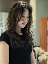 スーク(Suq.) ロングウェーブパーマ