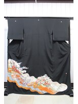 ルナクレセント (Luna crescent)&nbsp;留袖LT-14　￥11000～(着付料込み)