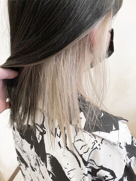 リグ 横浜(Lig.) ケアブリーチハイトーンインナーカラーホワイトグレージュ