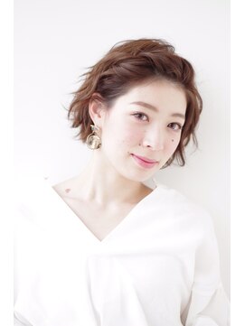 キャンバスヘアープロデュース(canvas hair produce) アップバングショート
