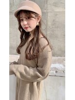 マロンベージュ　シースルーバング　コテ巻き風パーマ
