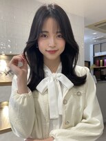 薄め前髪＊外ハネくびれヘア 艶髪地毛風カラー 顔まわりカット