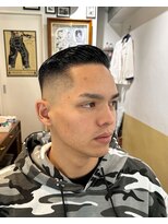 カムレイドフォーライフ(COMRADE 4 LIFE)&nbsp;担当西村　王道ポンパドール