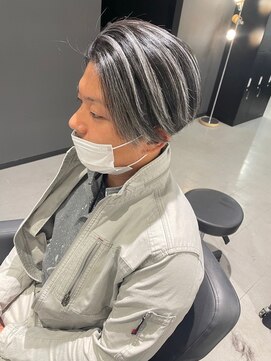 メンズサロン キング 梅田店(Men’s salon K!ng) 波巻きツイストスパイラルパーマ/フェザーパーマ/眉毛/メンズ