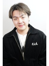 スタッフ紹介:【大塚　飛右海】（おおつか　ひゅうみ）VeROで最強のカラースペシャリスト♪