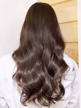 チョビー(Chobii) 表参道/小顔/コテ巻き風パーマ/韓国風パーマ/デジタルパーマ/大